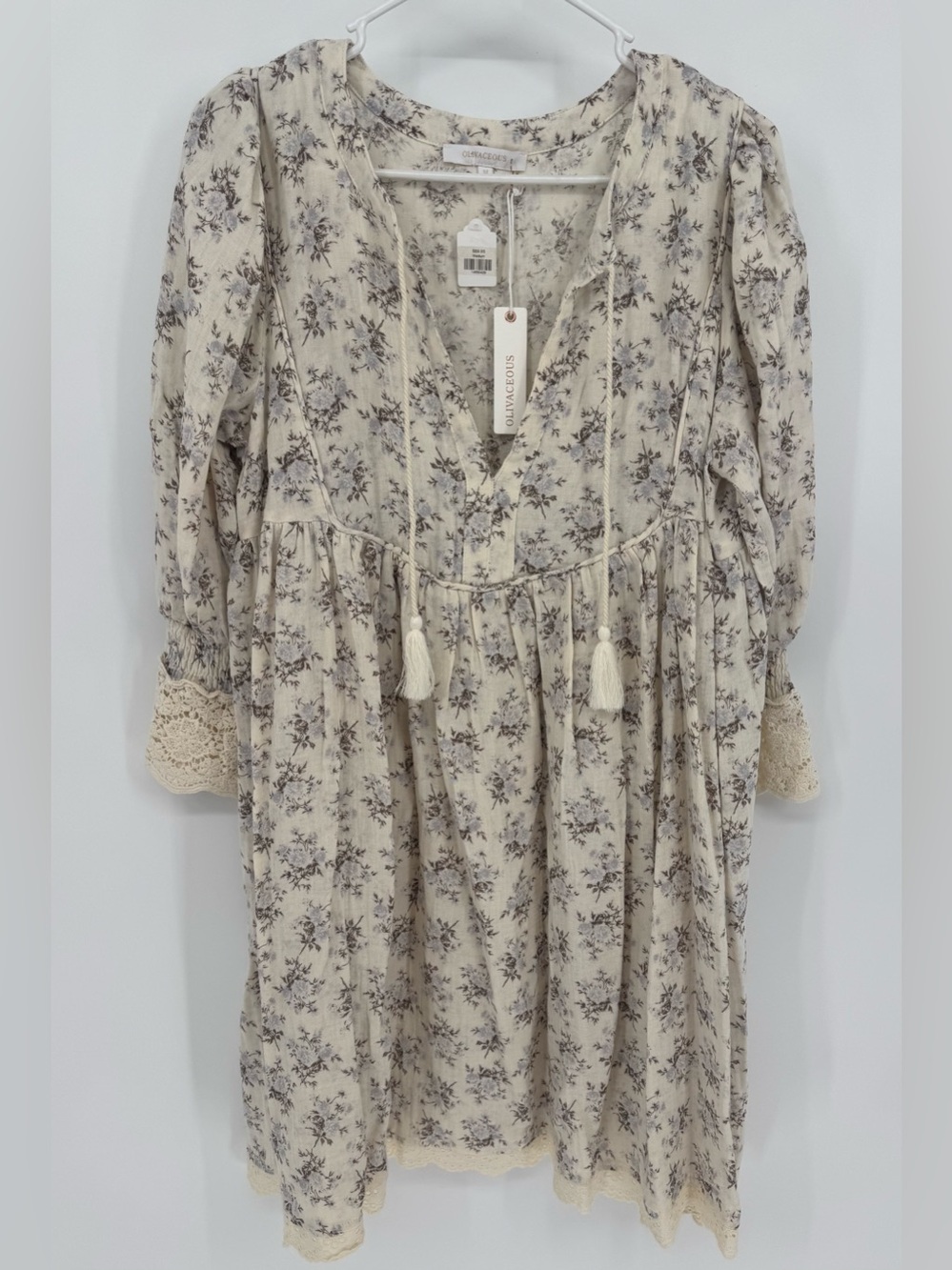 Olivaceous Women’s Cream Floral Long-Sleeve Tassel Dress Size Medium